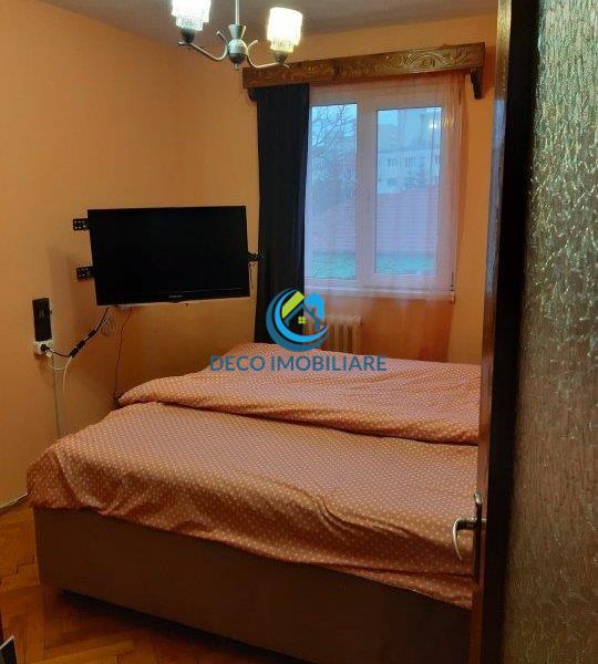 Apartament 3 camere decomandat in Manastur, zona Sirena, Baza Sportiva Unirea