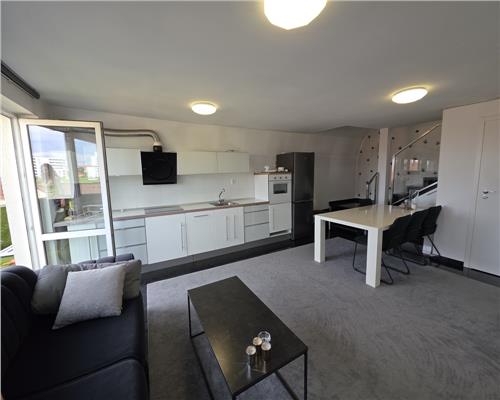 Comision 0%. Apartament 3 camere in A.Muresanu cu terasa panoramica si garaj