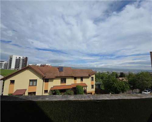 Comision 0%. Apartament 3 camere in A.Muresanu cu terasa panoramica si garaj