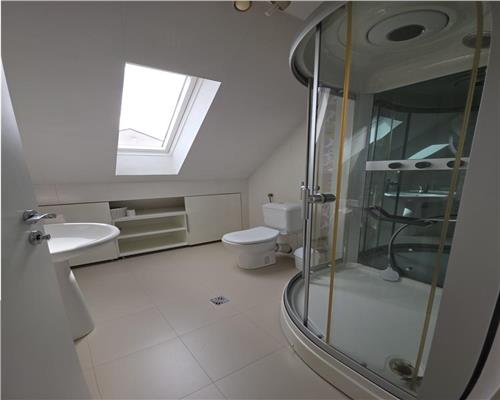 Comision 0%. Apartament 3 camere in A.Muresanu cu terasa panoramica si garaj
