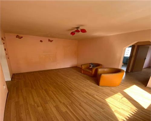 Apartament 3 camere in Manastur, ClujNapoca