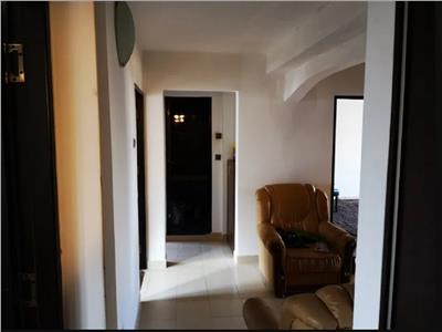Apartament 4 camere in Marasti, zona Mol Aurel Vlaicu