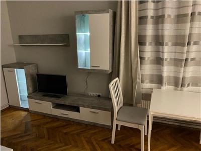 Apartament 2 camere, renovat, totul nou, parcare in curte, Central, Jandarmerie, Maestro Business Center