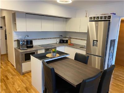 Apartament 3 camere, mobilat si utilat modern, terasa 26 mp, 2 parcari subterane, Gheorgheni, Iulius Mall