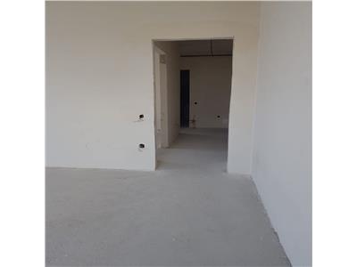 Apartament 2 camere confort sporit cu terasa spre oras, A. Muresanu Sud