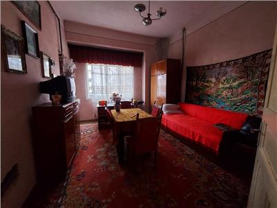 Apartament 3 camere confort lux zona strazii Horea