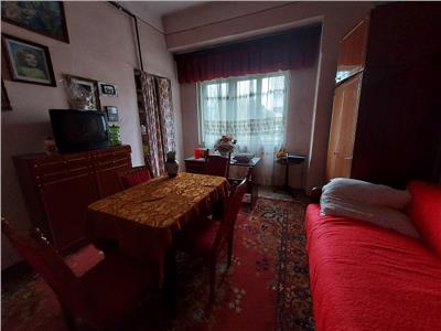 Apartament 3 camere confort lux zona strazii Horea