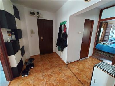 Apartament 3 camere confort sporit, 2 parcari, Central, Benzinaria Mol Dorobantilor