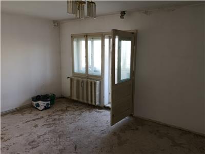 Apartament 4 camere, decomandat in Gheorgheni,  Pta Cipariu