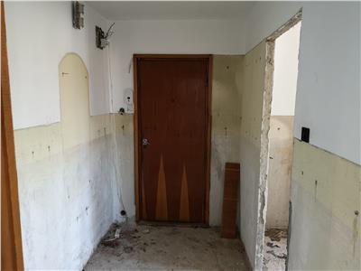 Apartament 4 camere, decomandat in Gheorgheni,  Pta Cipariu