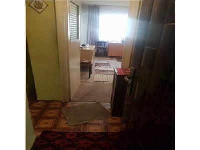 Apartament 2 camere in Manastur, parter inalt cu balcon, Pta Flora