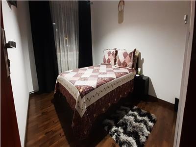 Apartament 3 camere in Plopilor, Restaurantul Japonez