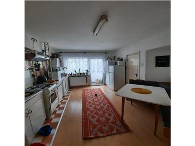 Apartament 2 camere decomandat zona Cinema Marasti