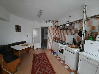 Apartament 2 camere decomandat zona Cinema Marasti