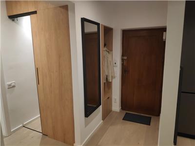 Apartament 2 camere renovat in Centru, Magazin Central