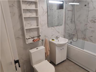 Apartament 2 camere renovat in Centru, Magazin Central