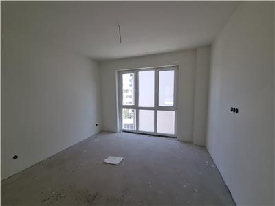 Apartament 4 camere cu terasa de 37 mp, zona Vivo