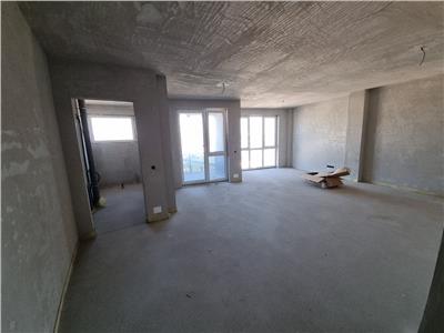 Apartament 3 camere 88 mp cu 2 balcoane, zona Vivo