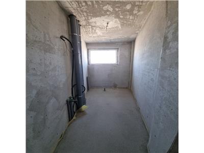 Apartament 3 camere 88 mp cu 2 balcoane, zona Vivo