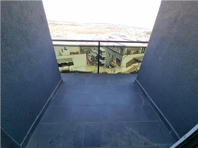 Apartament 3 camere 88 mp cu 2 balcoane, zona Vivo