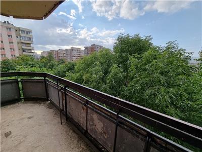 Apartament 2 camere decomandat cu 2 balcoane, in Marasti