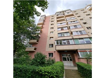 Apartament 2 camere decomandat cu 2 balcoane, in Marasti