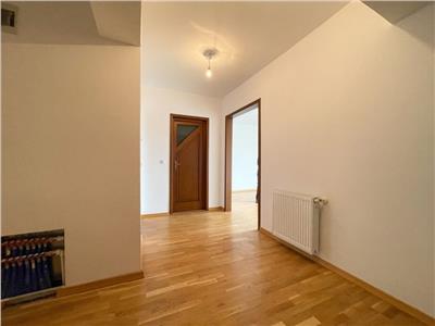 Apartament 3 camere cu parcare finisat modern in D. Rotund