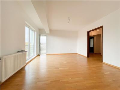 Apartament 3 camere cu parcare finisat modern in D. Rotund