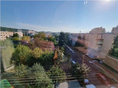 Apartament 3 camere decomandat, 2 bai, 2 balcoane, Grigorescu, Porf. T. Ciortea