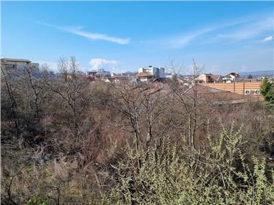 Apartament 3 camere, terasa 30 mp in A. Muresanu, str. Alverna