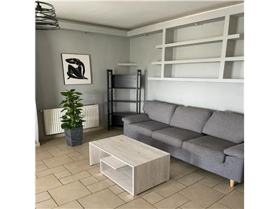 Apartament 3 camere, terasa 30 mp in A. Muresanu, str. Alverna