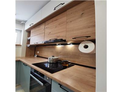 Apartament 4 camere finisat , zona Pod Calvaria
