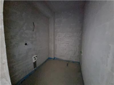 Apartament 3 camere finalizat, 69 mp cu balcon 4 mp, zona Vivo