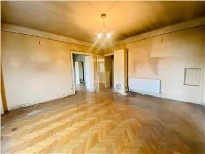 Apartament 3 camere confort lux in Centru, Urania