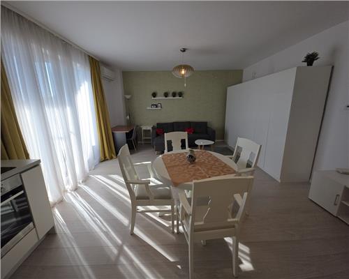 Apartament 2 camere cu parcare, bloc nou, Central