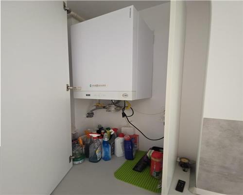 Apartament 2 camere cu parcare, bloc nou, Central