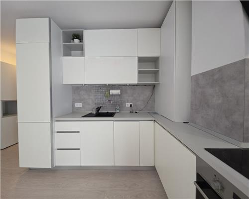 Apartament 2 camere cu parcare, bloc nou, Central