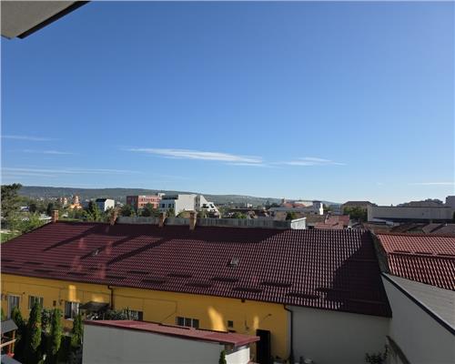 Apartament 2 camere cu parcare, bloc nou, Central