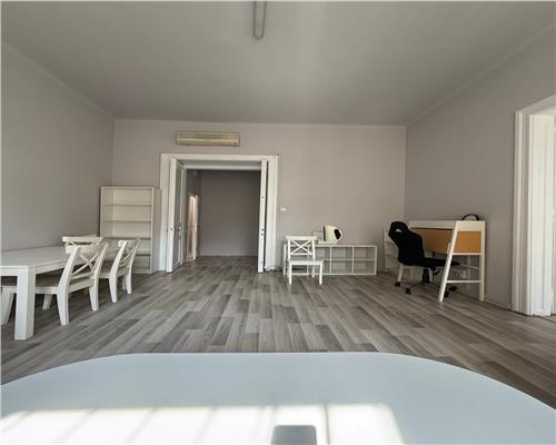 Apartament 2 camere, 65 mp, Central, Camera de Comert