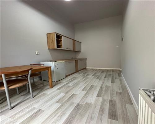 Apartament 2 camere, 65 mp, Central, Camera de Comert