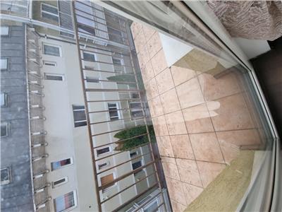 Apartament cu 3 camere si parcare in Floresti, Eroilor, Lidl