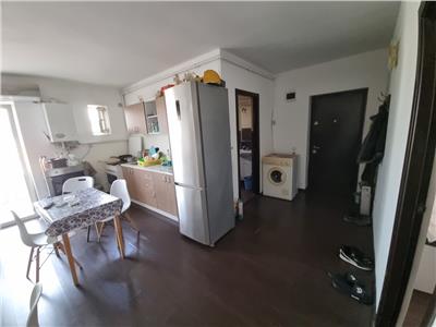 Apartament cu 3 camere si parcare in Floresti, Eroilor, Lidl