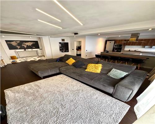 Apartament confort lux cu terasa si garaj in Europa
