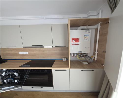 Apartament cu 3 camere lux zona La Terenuri