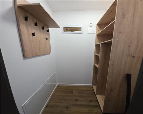 Apartament cu 3 camere lux zona La Terenuri
