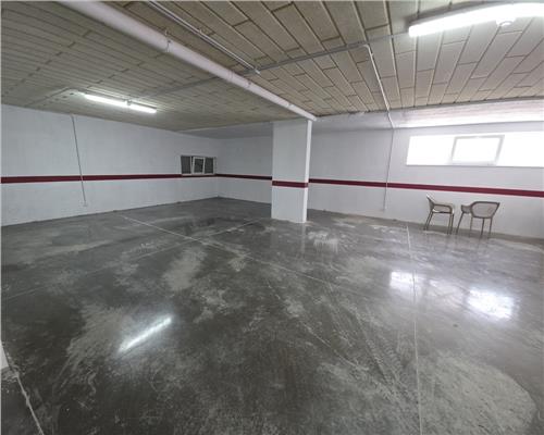 Apartament cu 3 camere lux zona La Terenuri