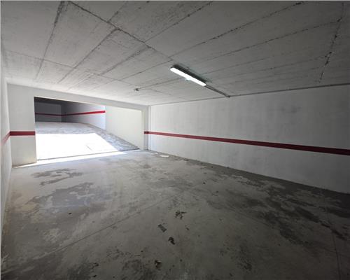 Apartament cu 3 camere lux zona La Terenuri