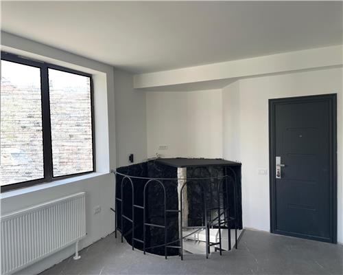 Spatiu comercial in Hasdeu, zona str Piezisa