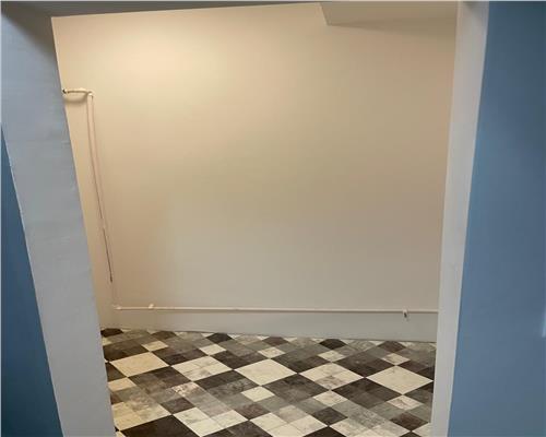 Spatiu comercial in Hasdeu, zona str Piezisa