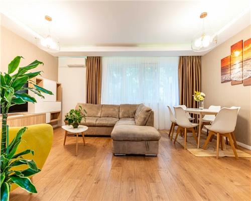 Apartament 4 camere de inchiriat zona Platinia